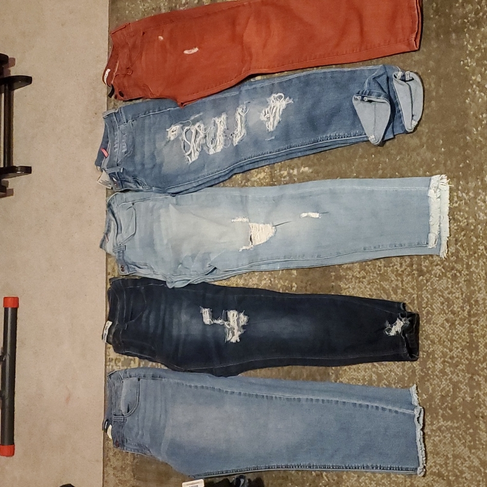 Jeans